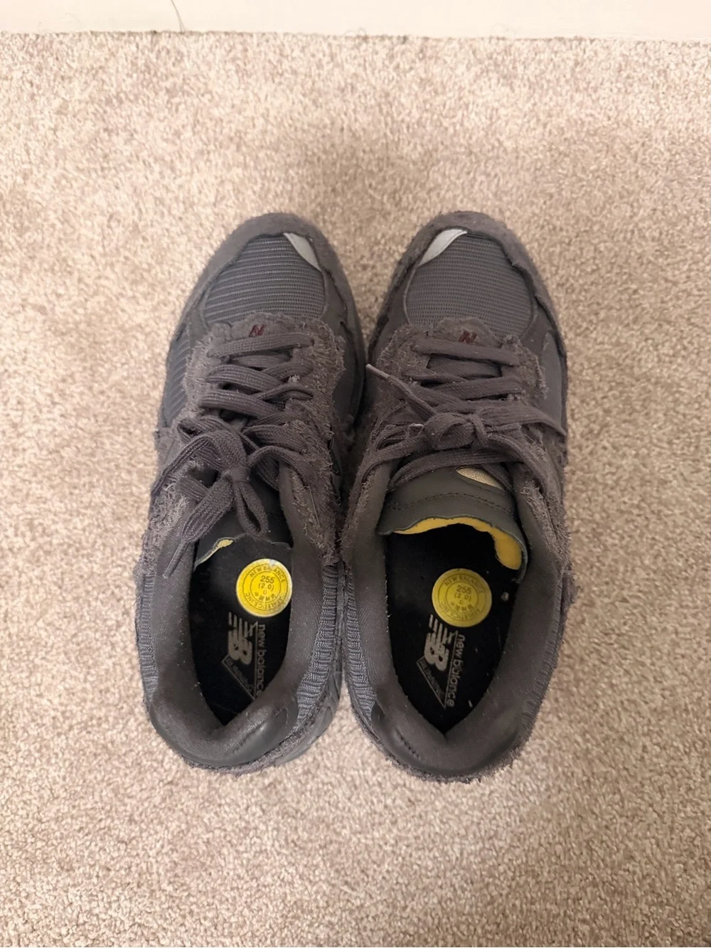 New Balance 2002R Grey/Black Suede